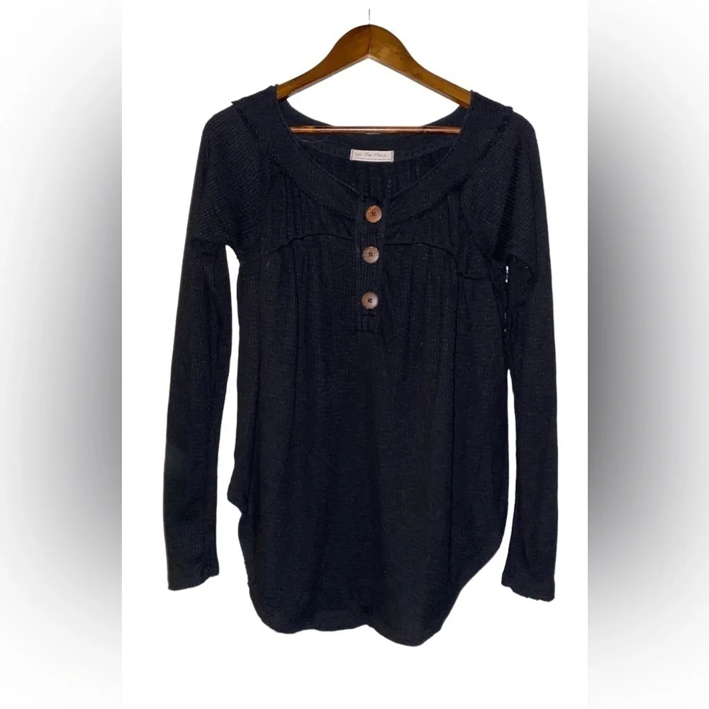Free People Cozy Up Thermal Henley Top Women XS Scoop Neck Boho‎ Grunge Goth